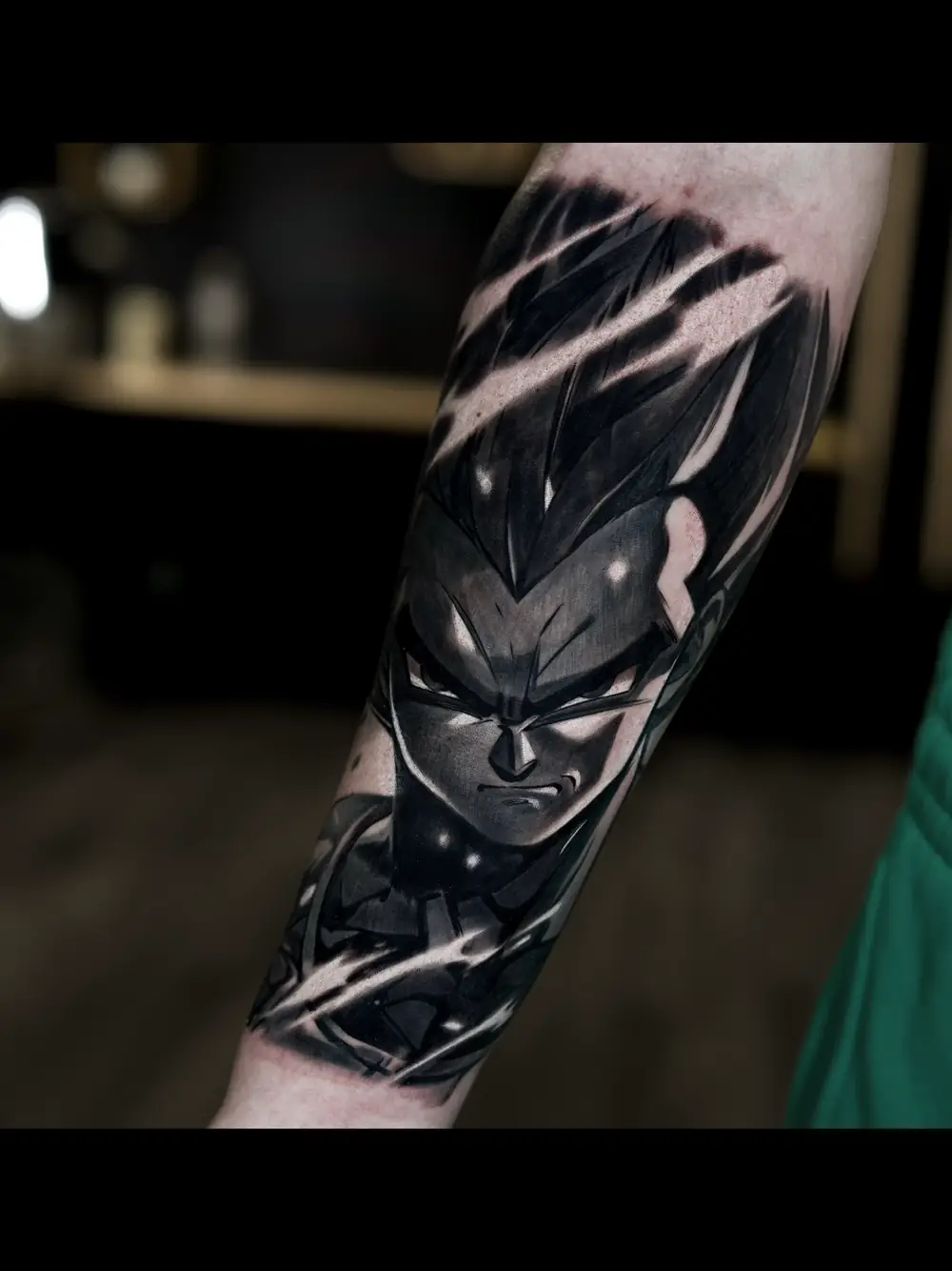 Tatouage réalisme noir et gris — galerie 7